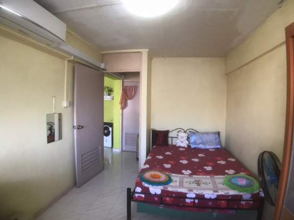 Room for rent Bukit Batok, Singapore - Rental at 280 Bukit Batok East ...